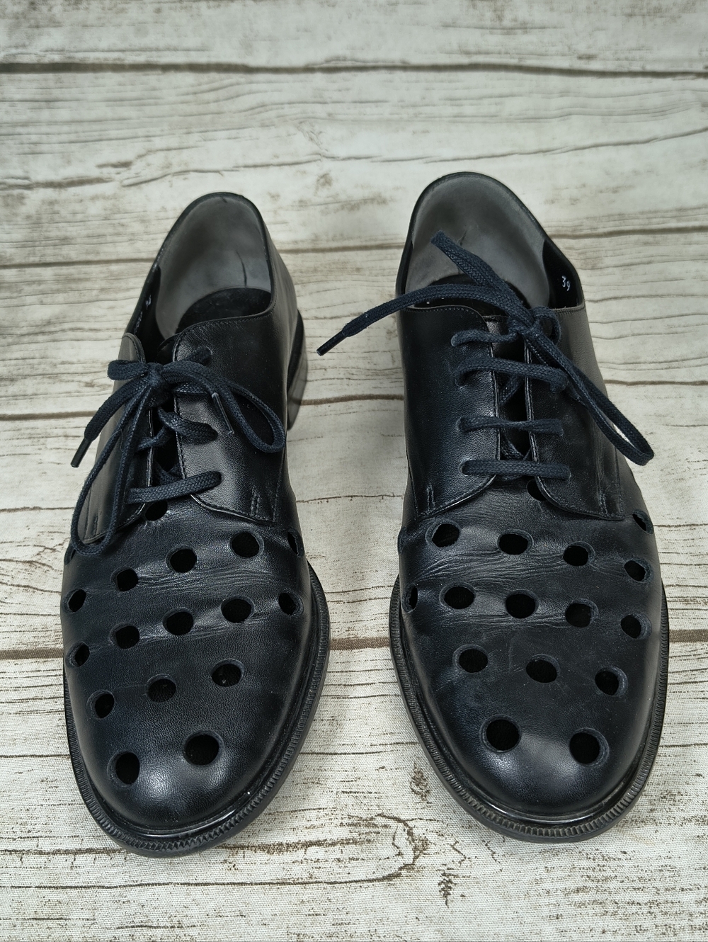 Robert Clergerie Jasper perforated Black leather lace-up oxford shoes Size 39